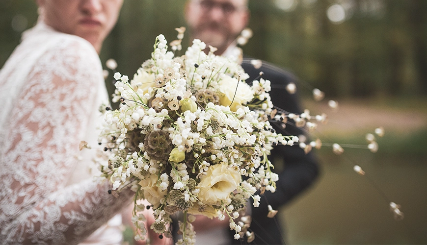 Bold Botanicals wedding bouqet