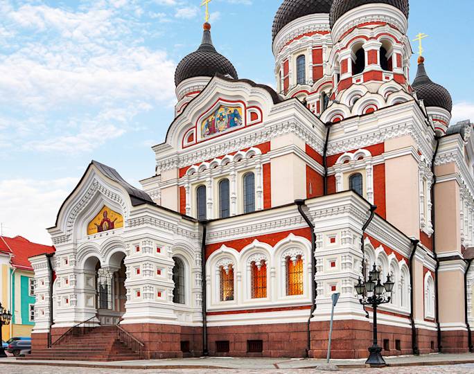 guided-tour-of-tallinn-experience