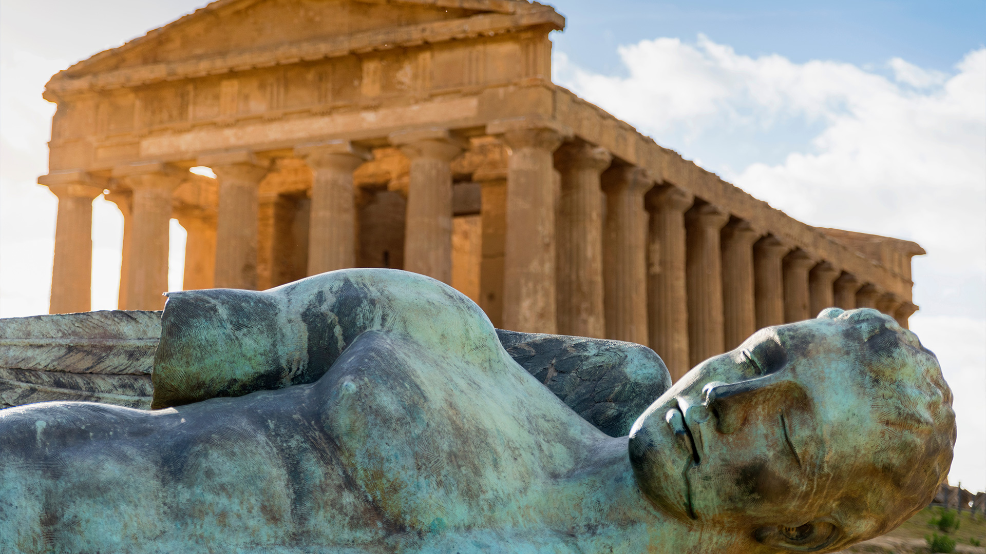 temple-of-concordia-italy-swiper-hero-gallery