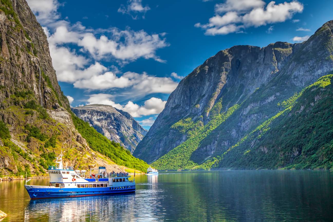 Gudvangen-fjord-Norway