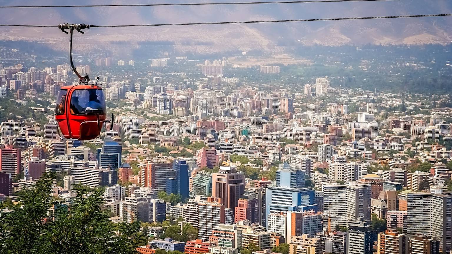 santiago-de-chile-city-aerial-gondola