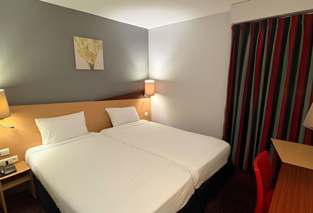 kyriad-dijon-gare-room