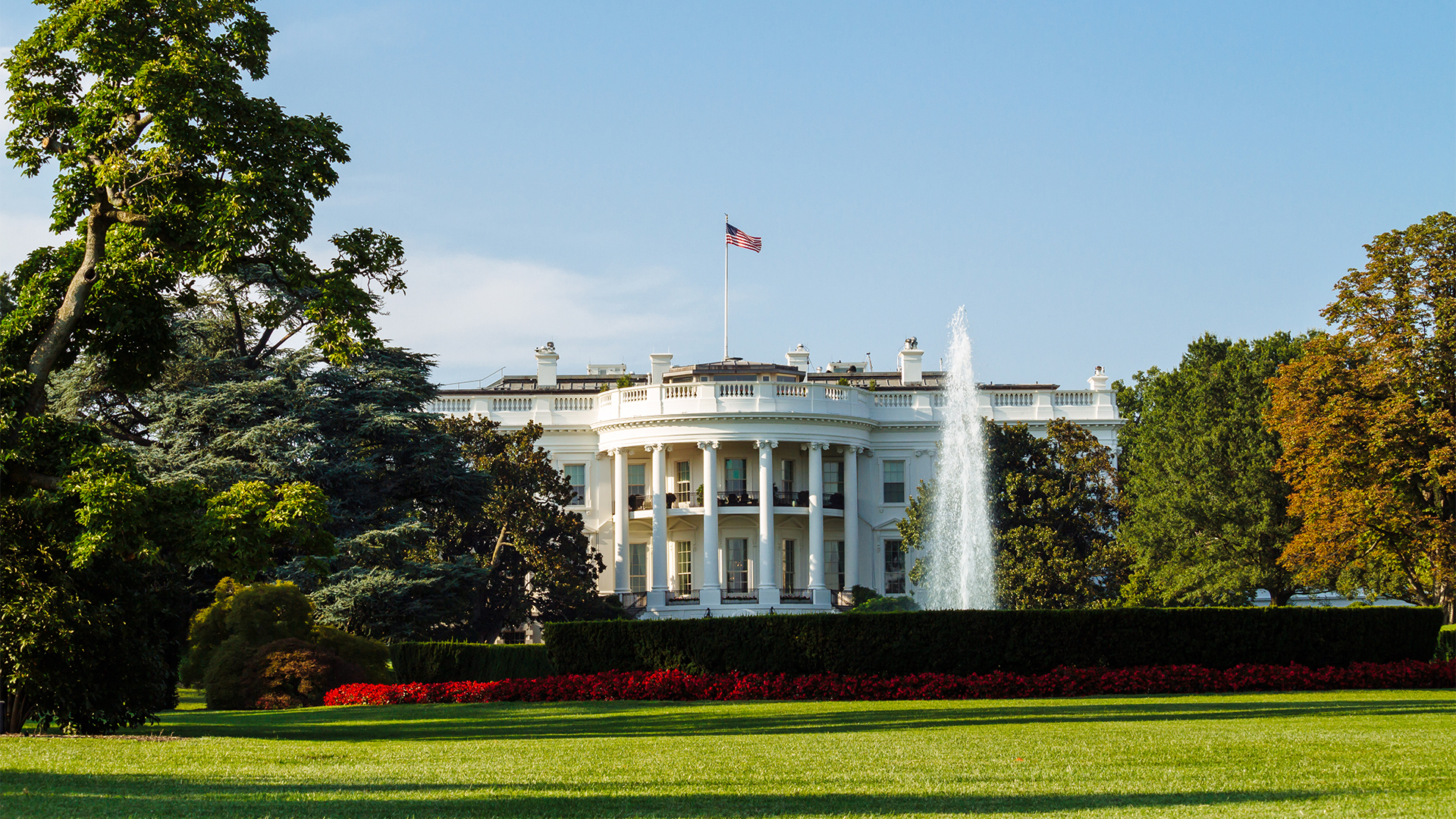 White-House-washington-dc-swiper-hero-gallery