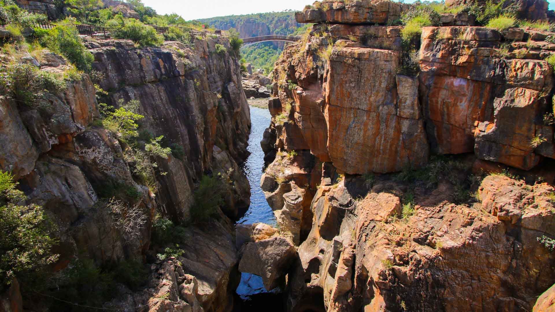 day-13-south-africa-blyde-river-canyon-bourkes-luck-potholes-south-african-escape