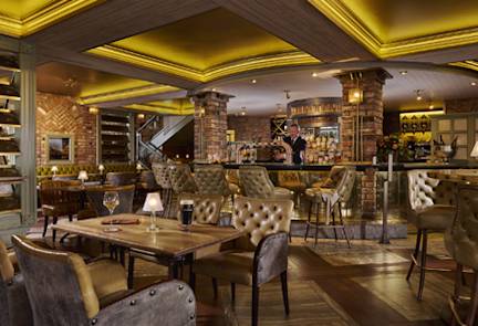 dromhall-hotel-bar
