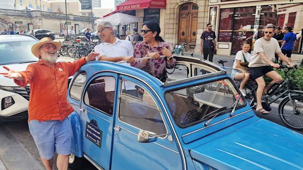 travel-chasers-signature-range-paris-tour