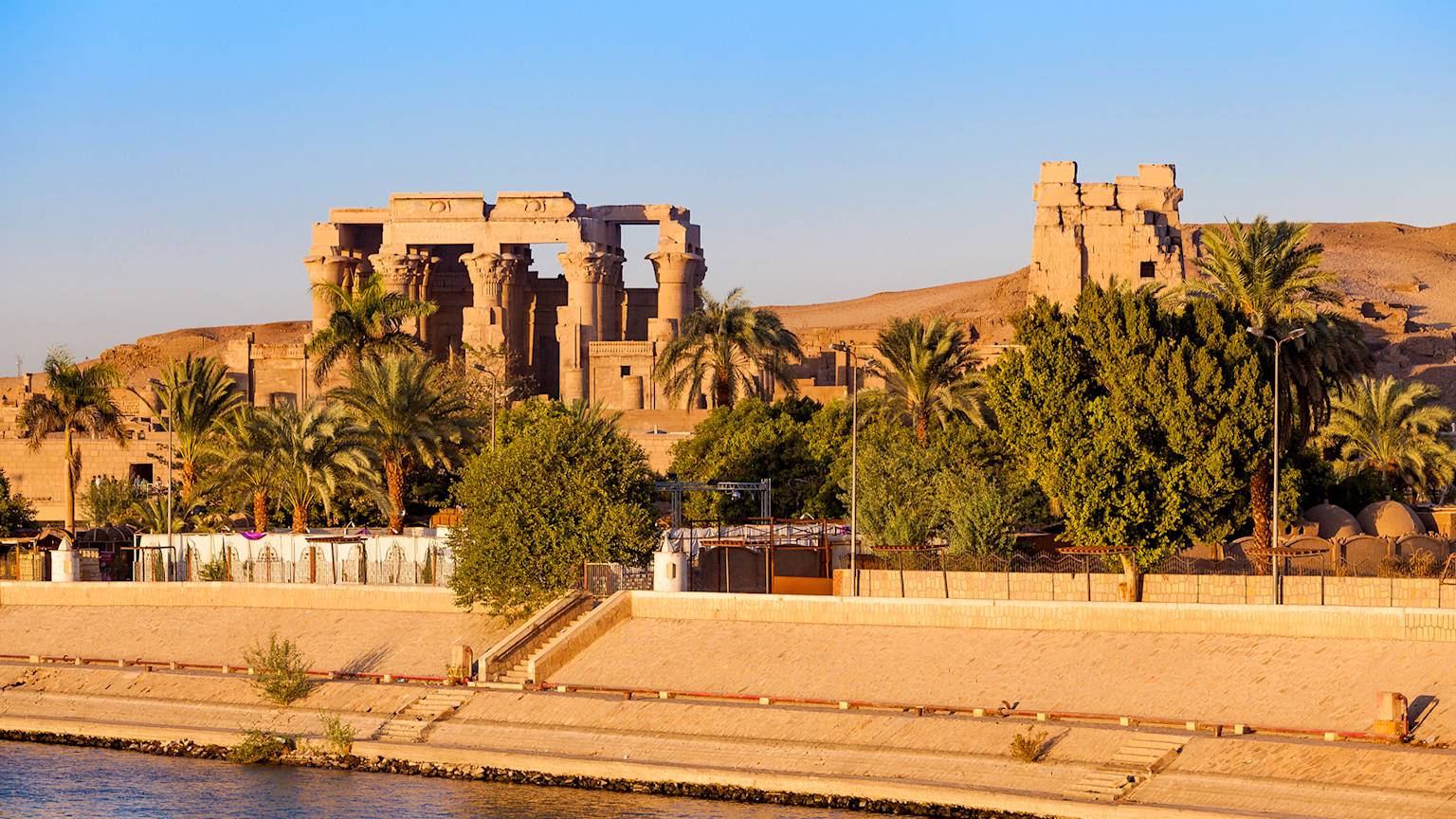 kom-ombo-temple-sinset-nile-egypt-swiper-hero-gallery