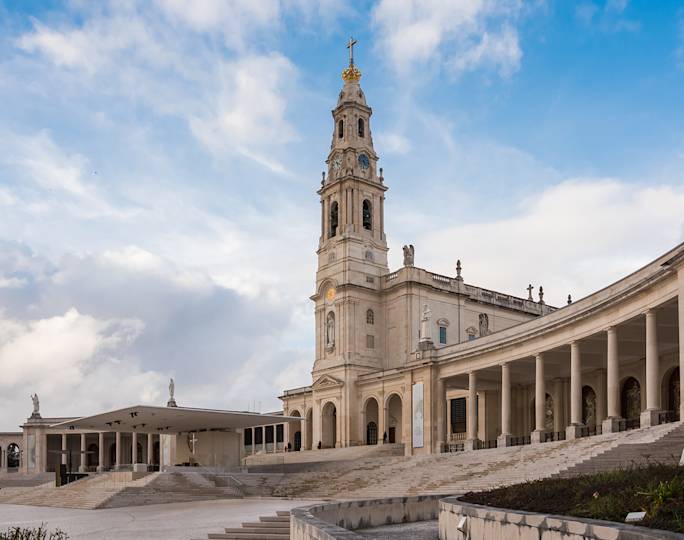 fátima-sanctuary-coin-caves-optional-excursion
