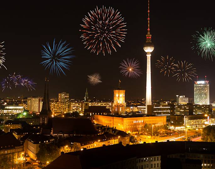 celebrate-new-year-in-berlin-winter-experience
