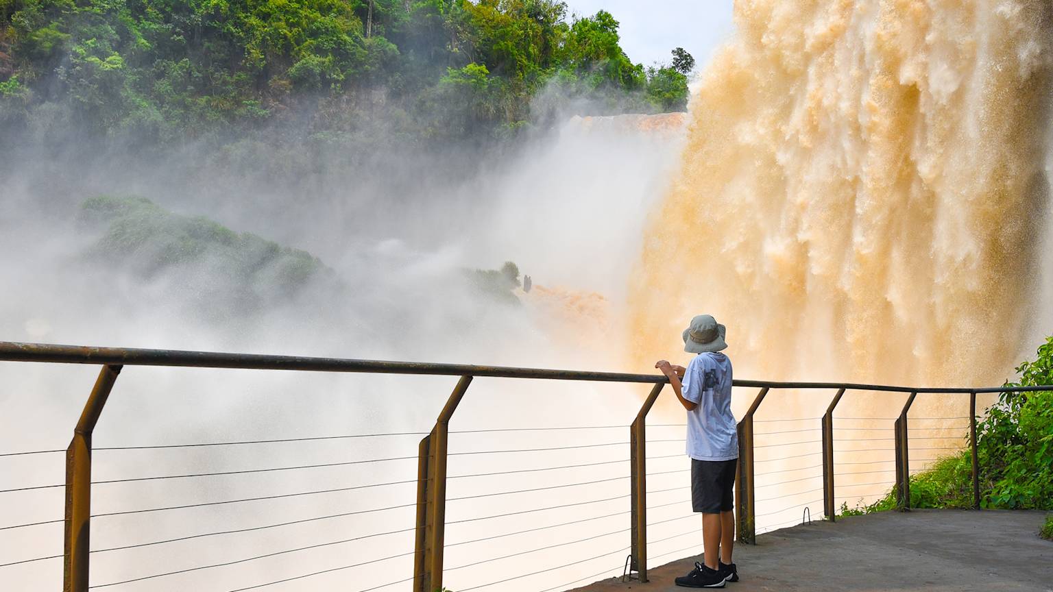 paraguay-listing-page-monday-falls
