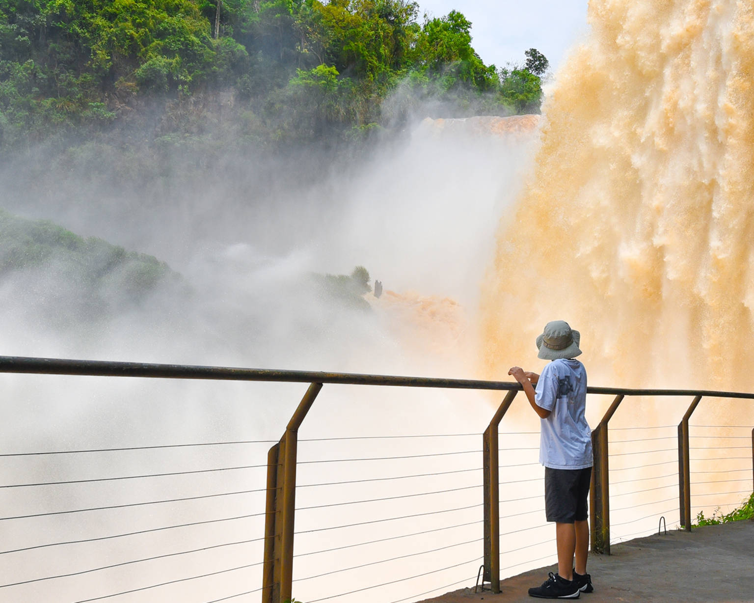 paraguay-listing-page-monday-falls