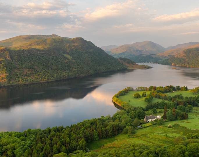 visit-the-english-lake-district-experience