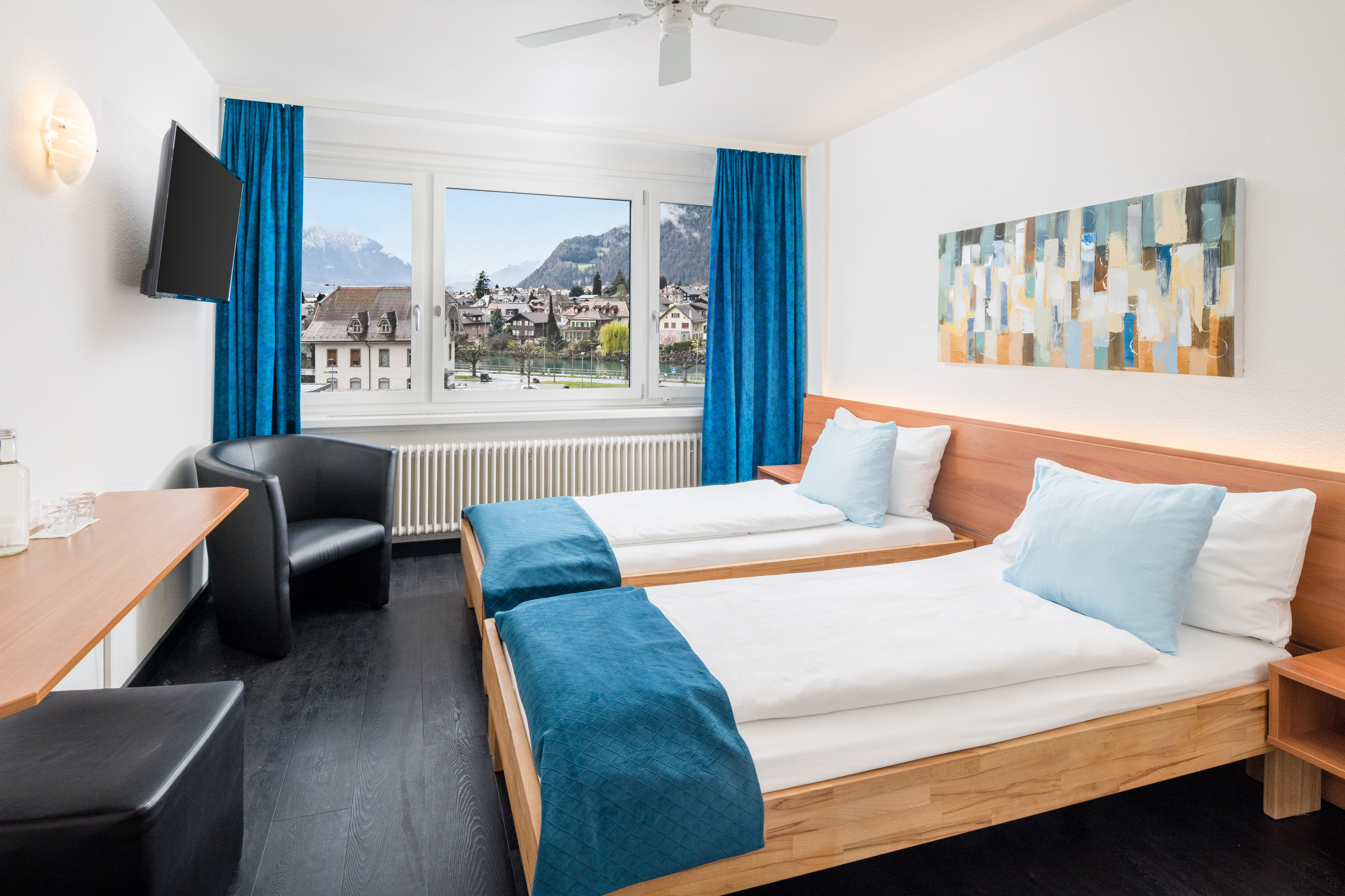 hotel-merkur-interlaken-west