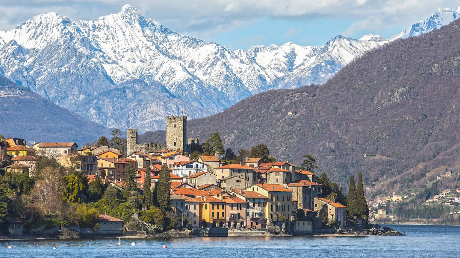 lake-como-italy-winter-scenary