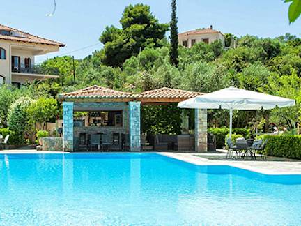 europa-hotel-pool-area