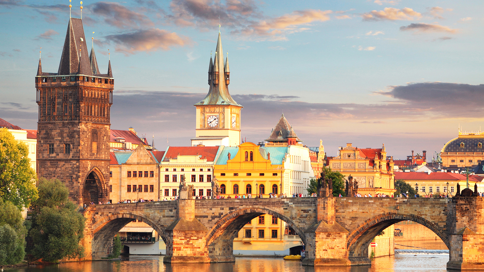 Charles-Bridge-prague-czechia