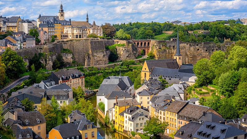 luxembourg-country-lisitng-page-luxembourg-city-old-town