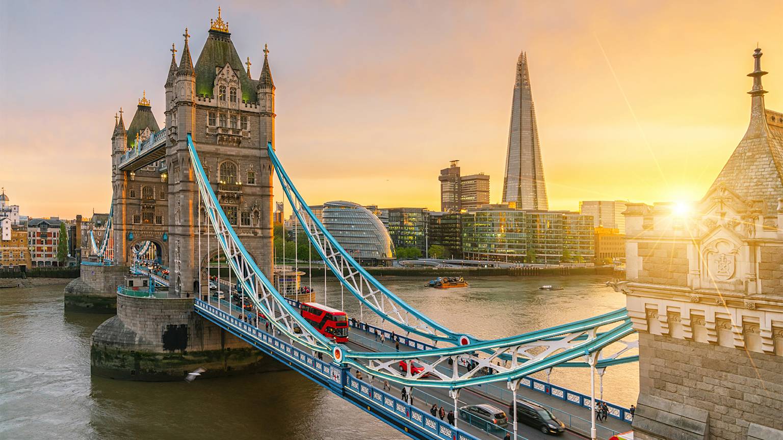 england-london-tower-bridge-sun-swipper-hero-gallery