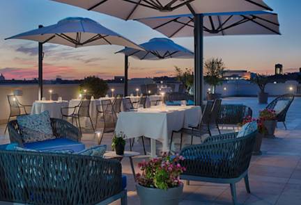 NH-roma-palazzo-cinquecento-terrace