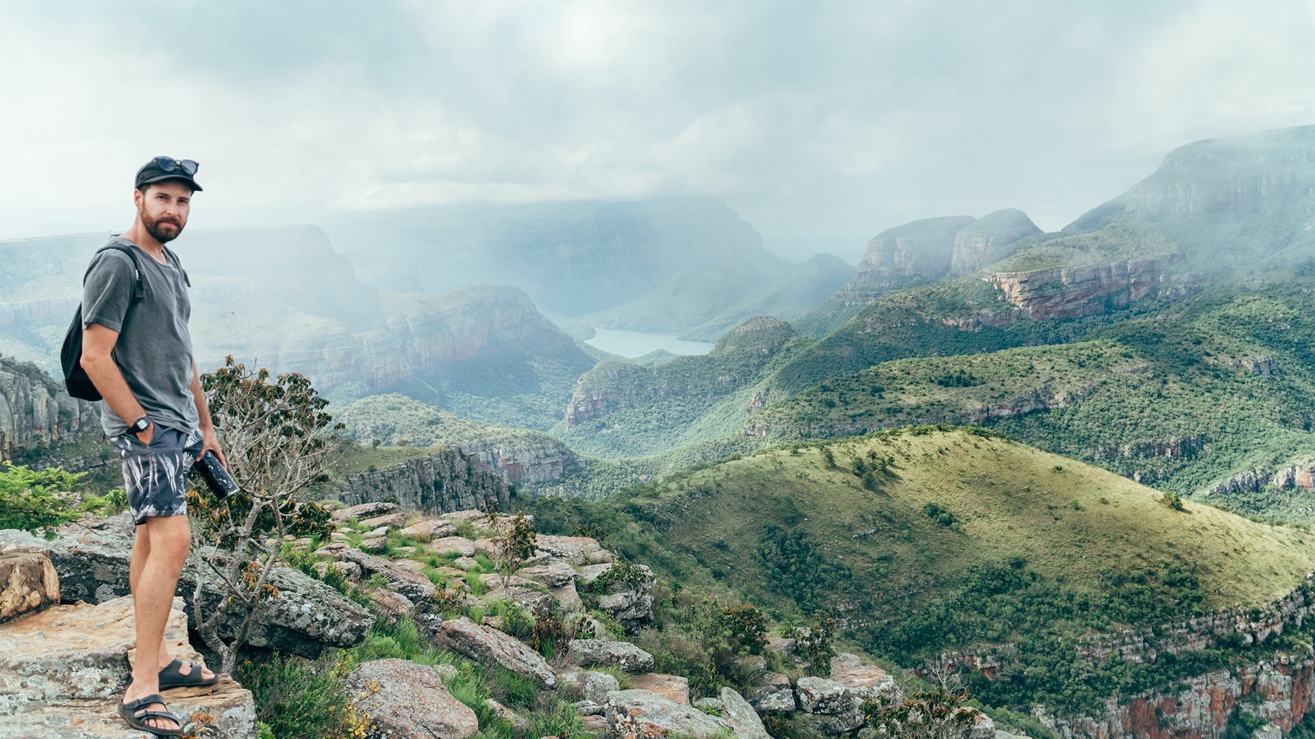 Admire the Blyde River Canyon