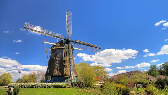 visit-the-iconic-riekermolen-windmill-experience