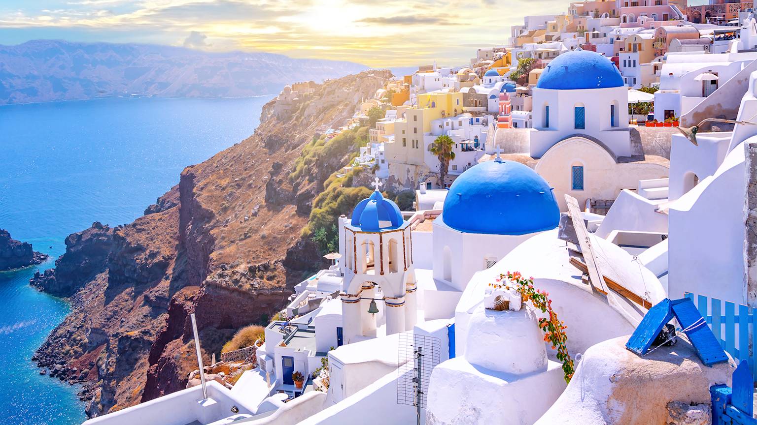 village-of-Oia-Greece-swiper-hero-gallery
