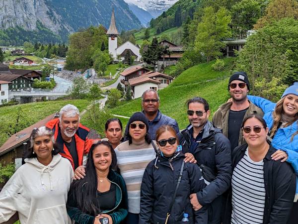 travel-chasers-guided-group-tours-classic-lauterbrunnen-switzerland