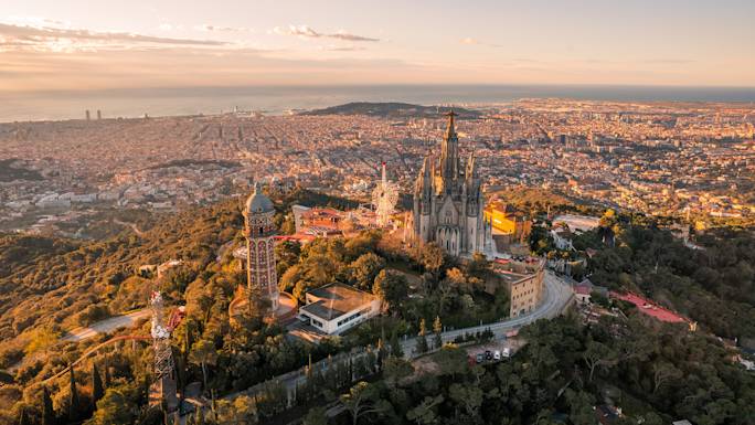 driving-tour-of-barcelona-experience