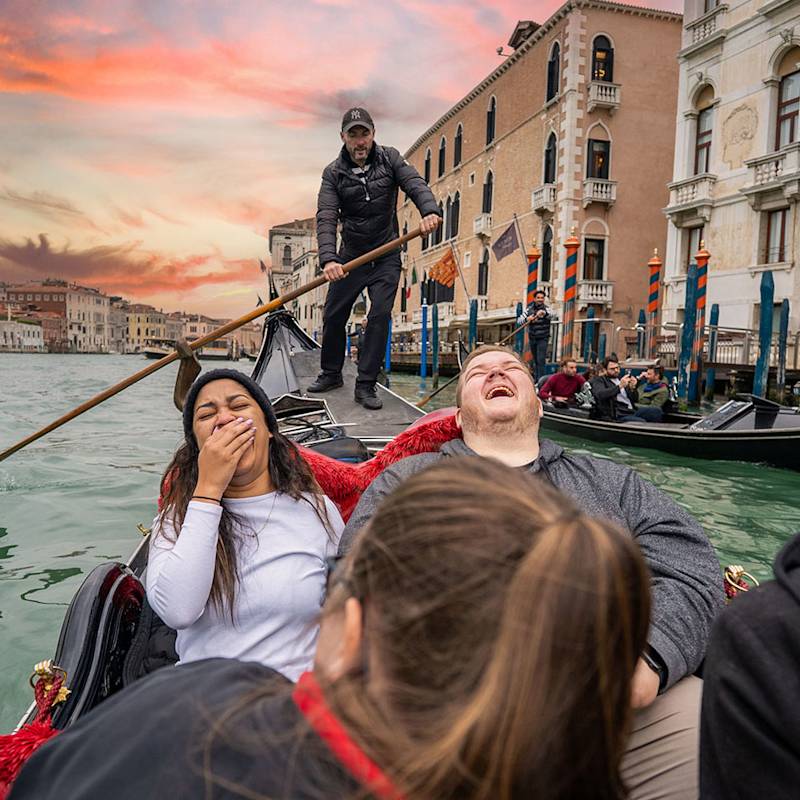 travel-chasers-guided-group-tours-venice-gondola-mobile-banner-classic