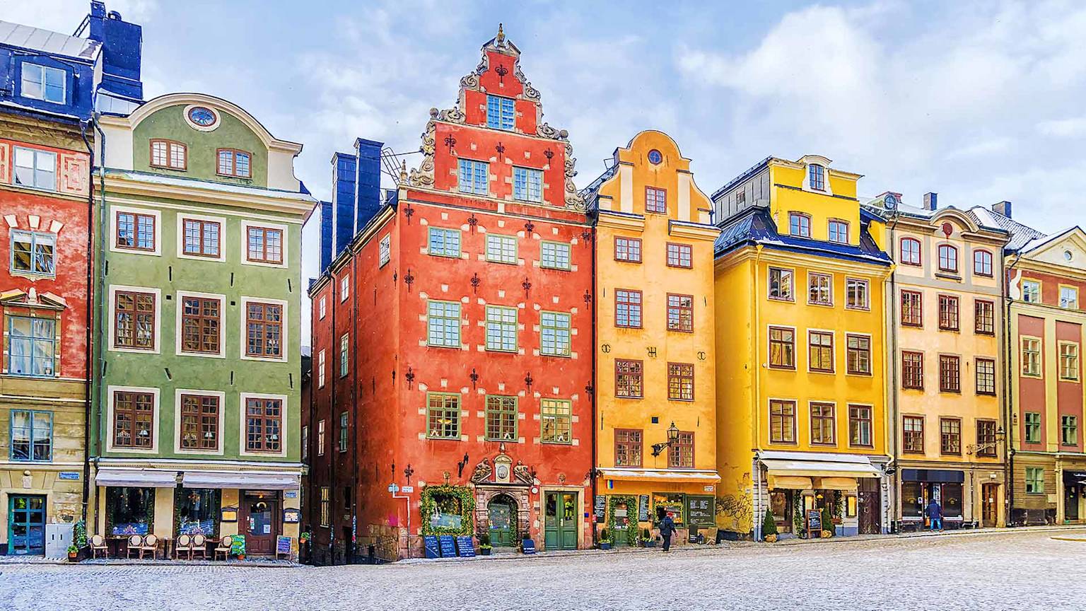 sweden-gamla-stan-stockholm-old-town