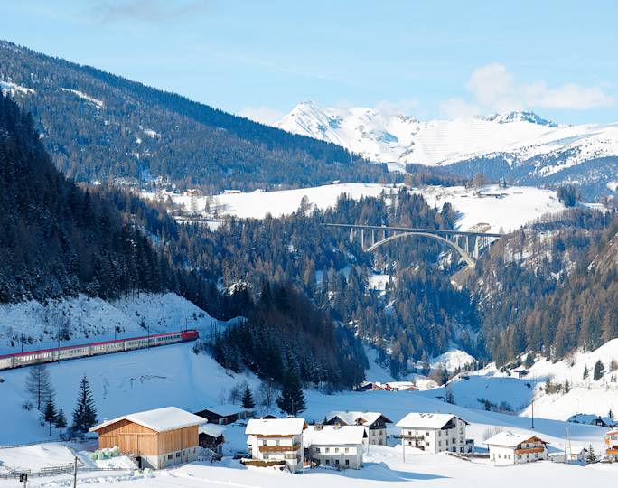scenic-drive-along-brenner-pass-winter-experience