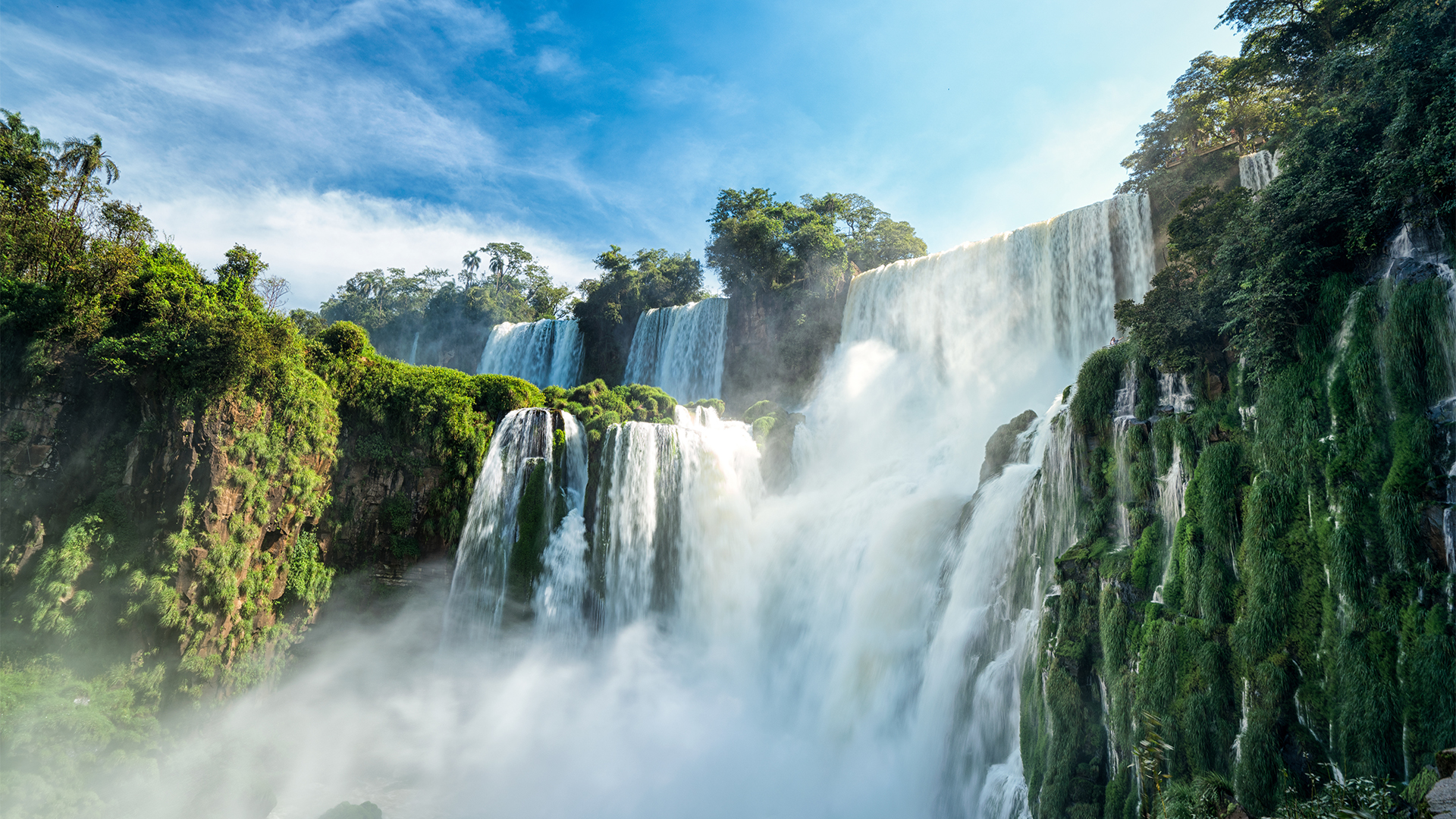 brazil-Iguazu-Falls-swiper-hero-gallery