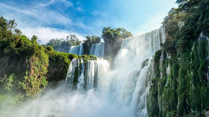 brazil-Iguazu-Falls-swiper-hero-gallery