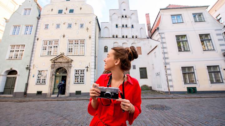 riga-latvia-tourist-swiper-hero-gallery
