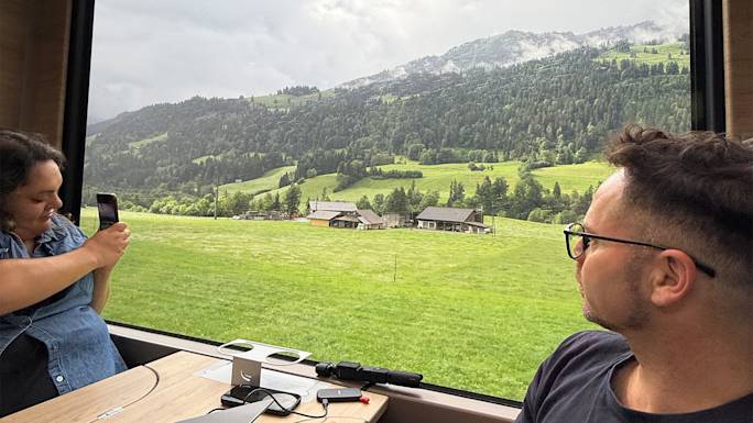 golden-pass-express-panoramic-train