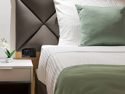 Hotel-Capital-room