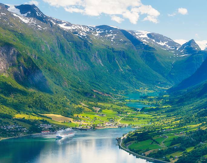 experience-norways-scenery-experience