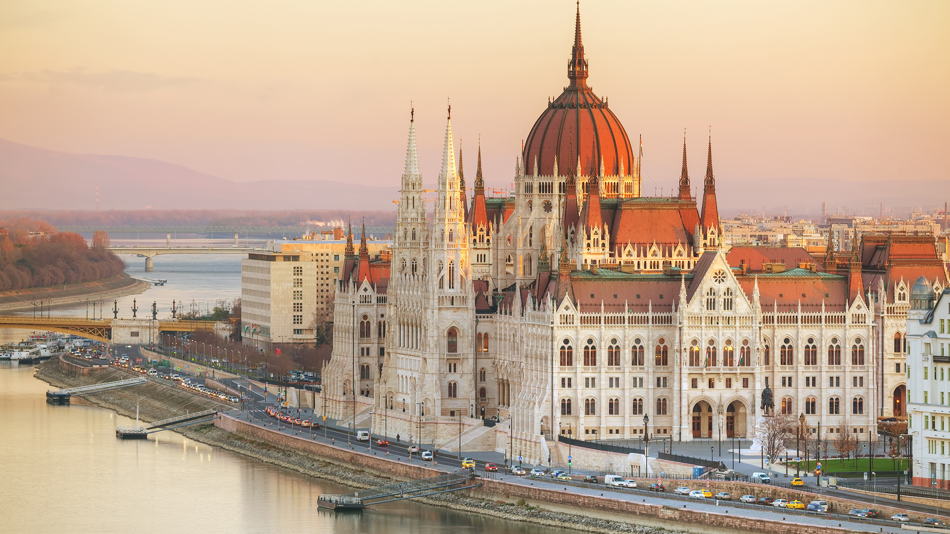 Budapest-Hungary-Parliament-with-river