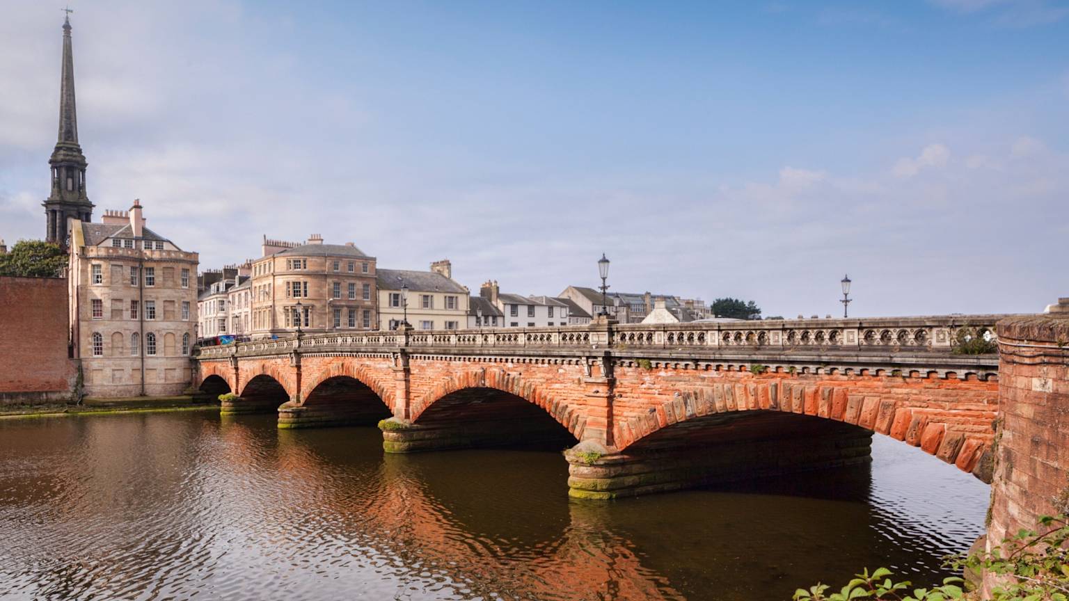 ayr-scotland-guided-tours-expat-explore
