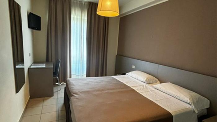 casa-leonori-twin-hotel-room