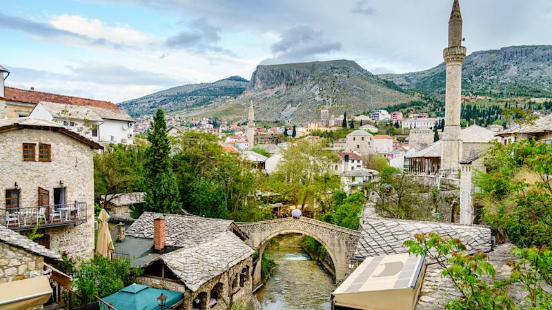 bosnia-country-listing-page-mostar-historical-centre