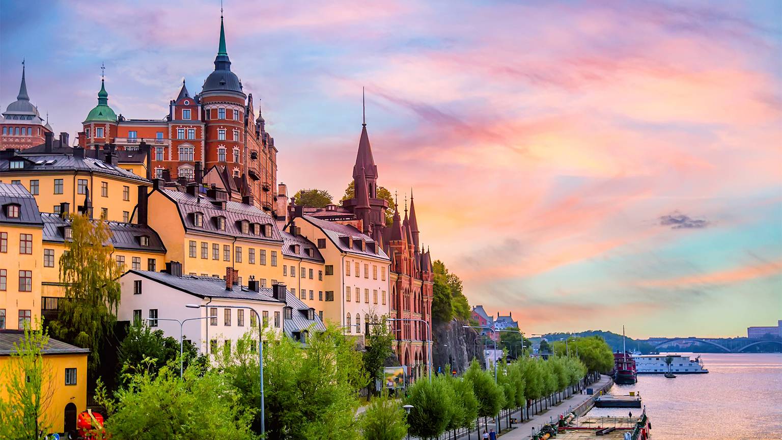 srockholm-sweden-old-town-sodermalm-district-sunset
