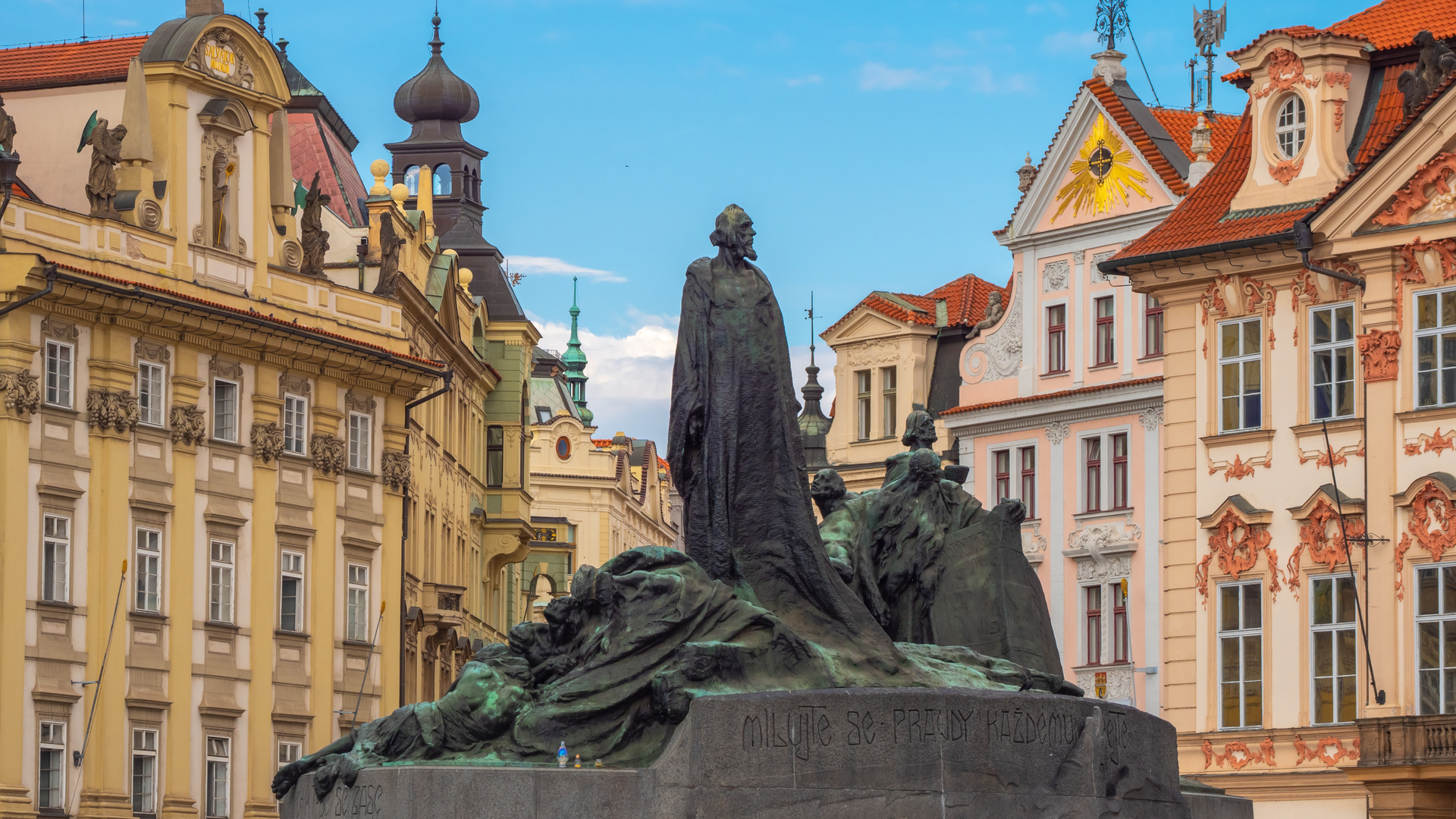Prague-Czech-Republic-Jan-Hus-Memorial-on-Old-Town-Square