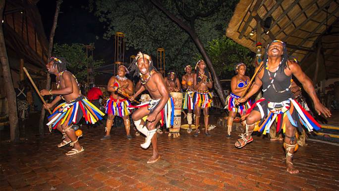 boma-dinner-drum-show-optional-excursion