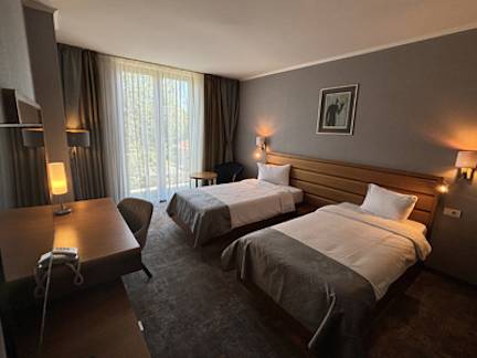 wyndham-cluj-room