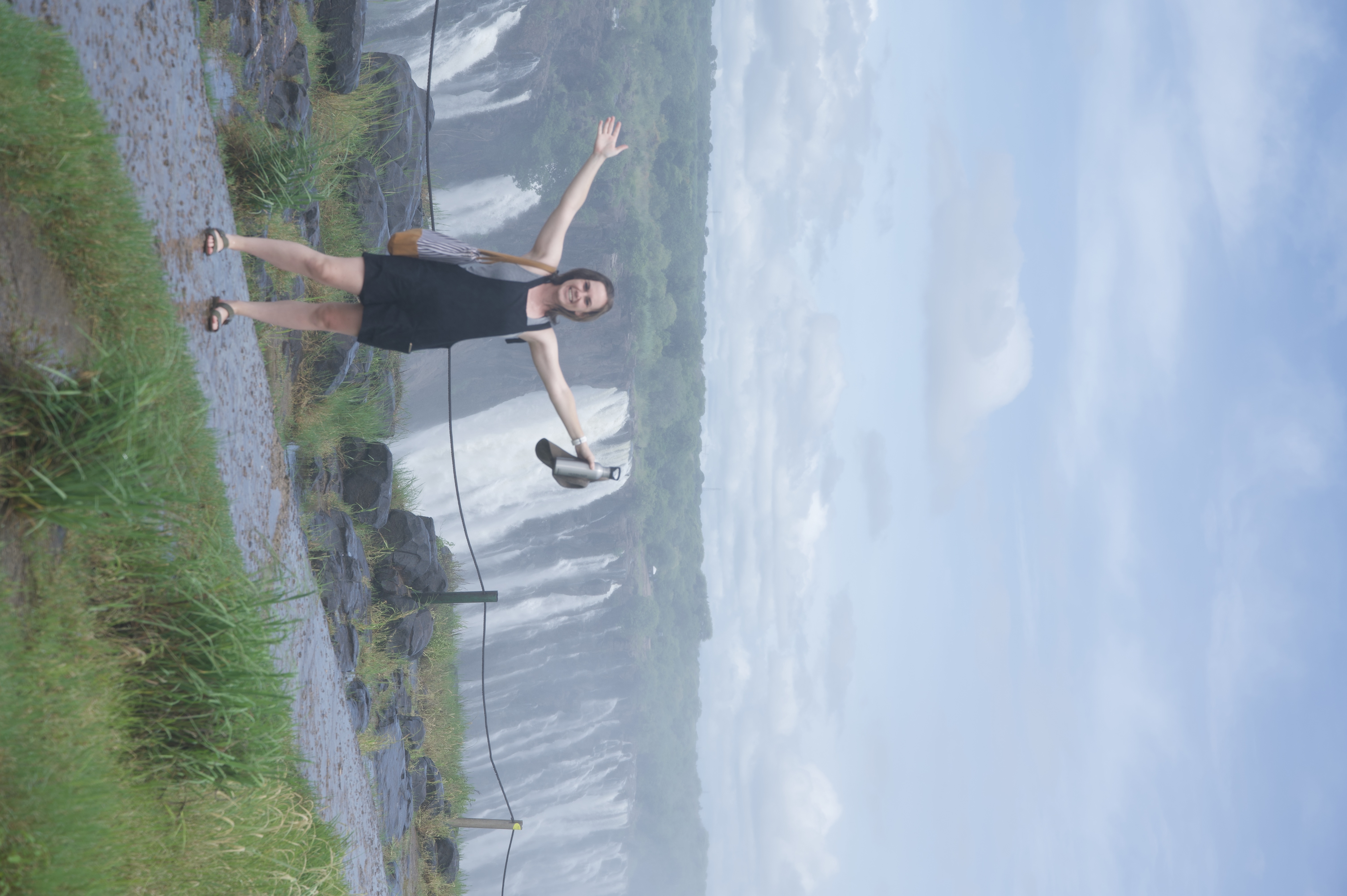 victoria-falls-water-mist-instagram-_expatexplore