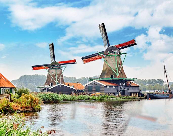 zaansche-schans-amsterdam-dutch-countryside-tour