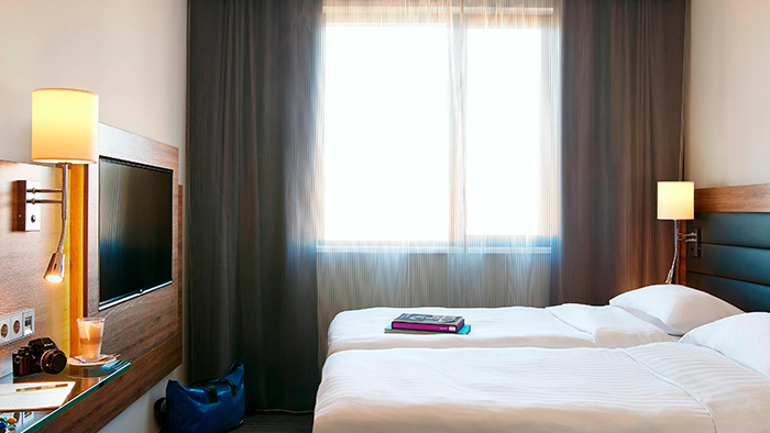 MOXY-Oslo-X-hotel-room