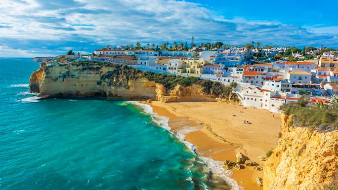 see-the-stunning-algarve-region-experience