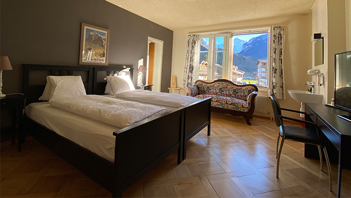 alpenrose-hotel-and-gardens-room